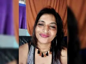 FiestyQueen  live sex cam