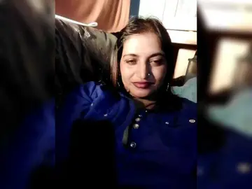 FiestyQueen  live sex cam