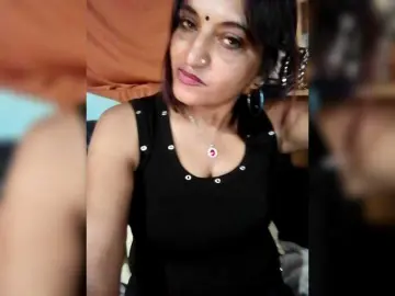 FiestyQueen  live sex cam
