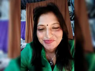 FiestyQueen  live sex cam