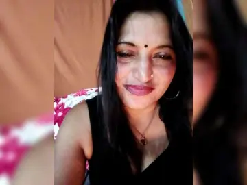 FiestyQueen  live sex cam