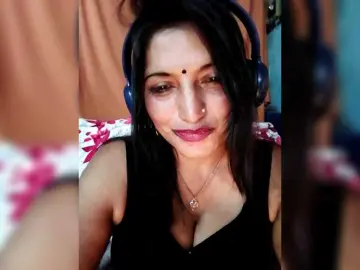 FiestyQueen  live sex cam
