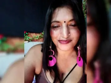 FiestyQueen  live sex cam