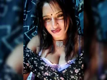 FiestyQueen  live sex cam