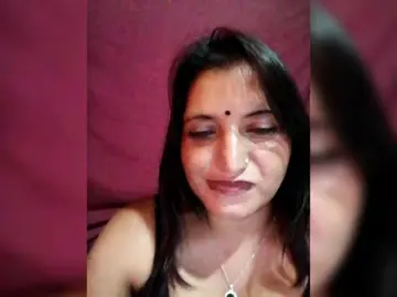 FiestyQueen  live sex cam