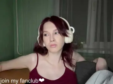 KarriMcinroy  live sex cam