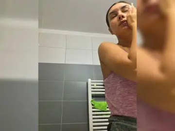 KateLove23  live sex cam