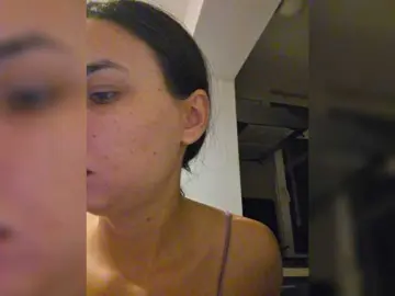 KateLove23  live sex cam