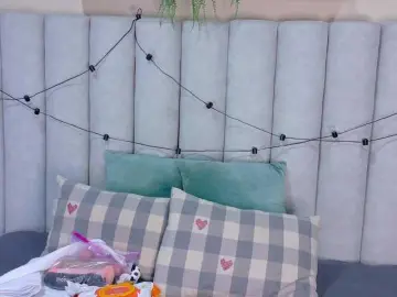 Mia-Anderson  live sex cam