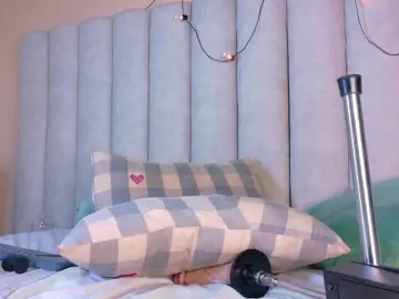 Mia-Anderson  live sex cam