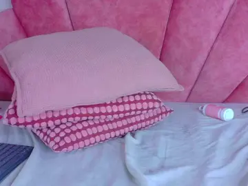 Mia-Anderson  live sex cam