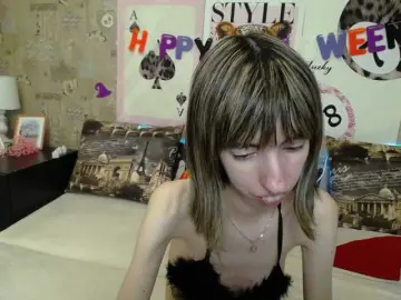 Unusual-G  live sex cam