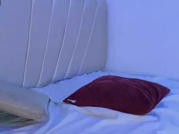 Mikoto-urab  live sex cam