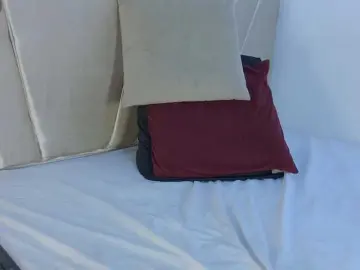 Mikoto-urab  live sex cam