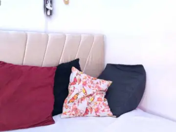 Mikoto-urab  live sex cam