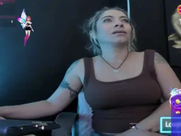 Viktoria-davis  live sex cam