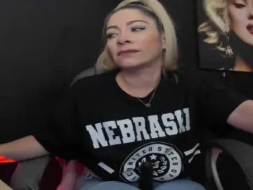 Viktoria-davis  live sex cam