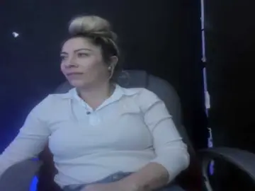 Viktoria-davis  live sex cam