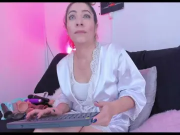 Viktoria-davis  live sex cam