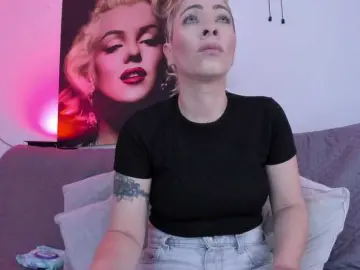 Viktoria-davis  live sex cam