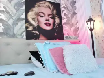 Viktoria-davis  live sex cam