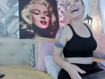 Viktoria-davis  live sex cam