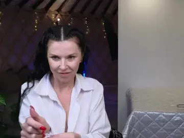 LinaaJoy  live sex cam