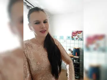 LisaLovHoney  live sex cam