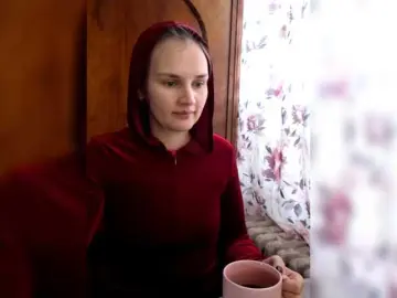 LisaLovHoney  live sex cam