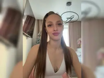 MilaLuxe  live sex cam