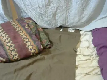 PrettyOne1  live sex cam