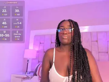 SheylaMunn  live sex cam