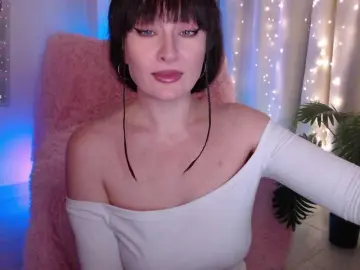 Zeeeme  live sex cam