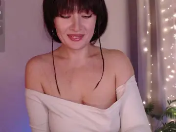 Zeeeme  live sex cam