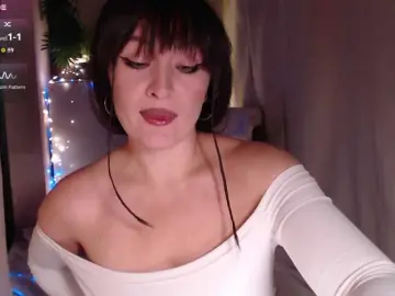 Zeeeme  live sex cam