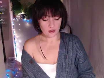 Zeeeme  live sex cam