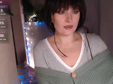 Zeeeme  live sex cam