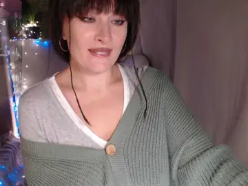Zeeeme  live sex cam