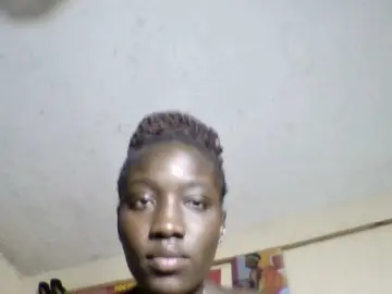 Sexychoco254  live sex cam