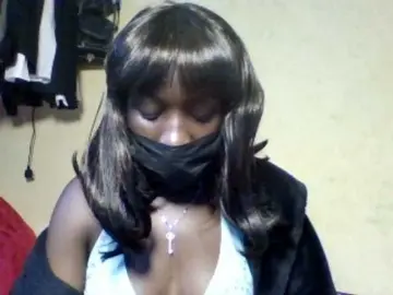 Sexychoco254  live sex cam