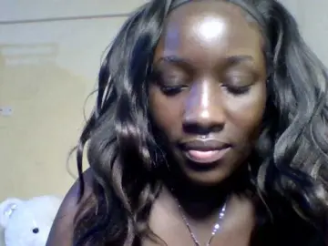 Sexychoco254  live sex cam