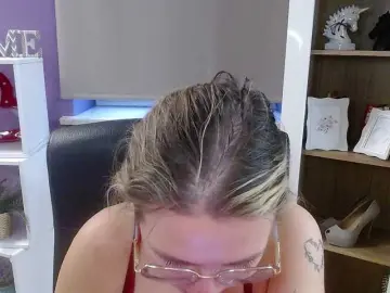 Soft-zoey  live sex cam