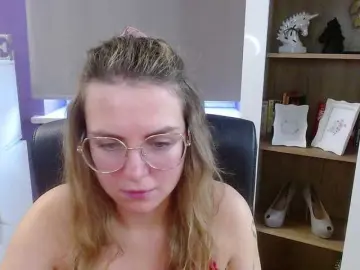 Soft-zoey  live sex cam