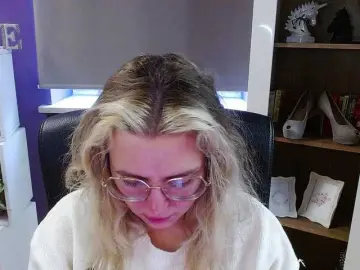 Soft-zoey  live sex cam