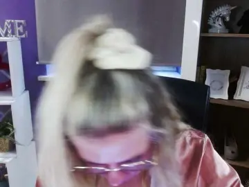 Soft-zoey  live sex cam