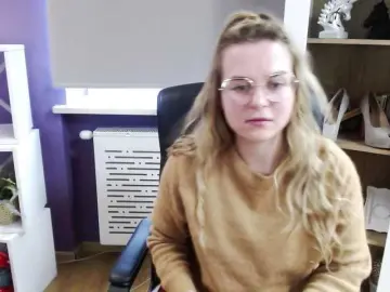 Soft-zoey  live sex cam