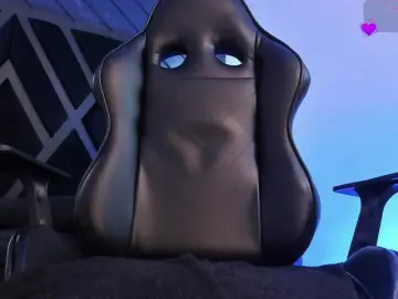 Zoee-martiins  live sex cam