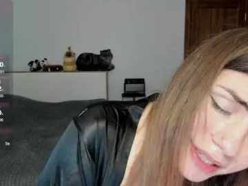 AmiGray  live sex cam