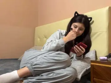 CorazonHamberry  live sex cam