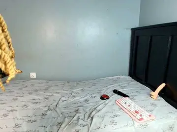 DarkCoco  live sex cam